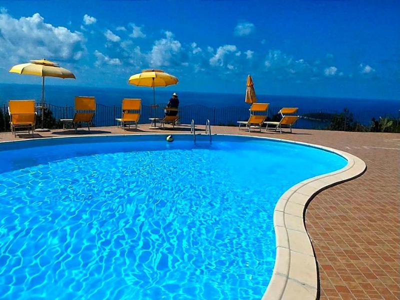 Hotel La Cometa - Genel