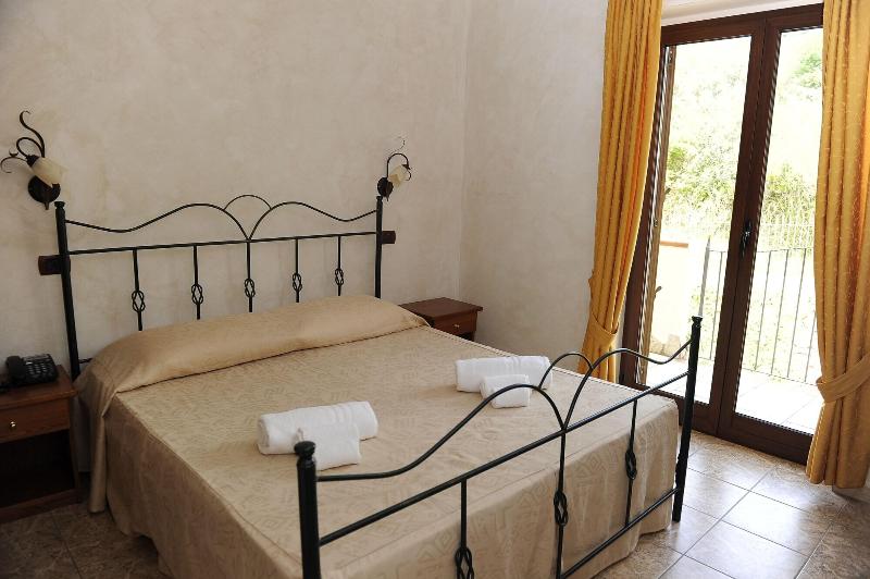 Hotel La Cometa - Oda