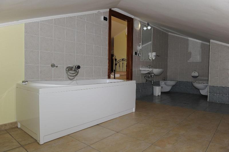 Hotel La Cometa - Oda