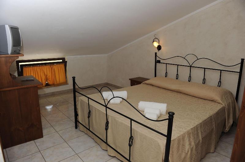 Hotel La Cometa - Oda