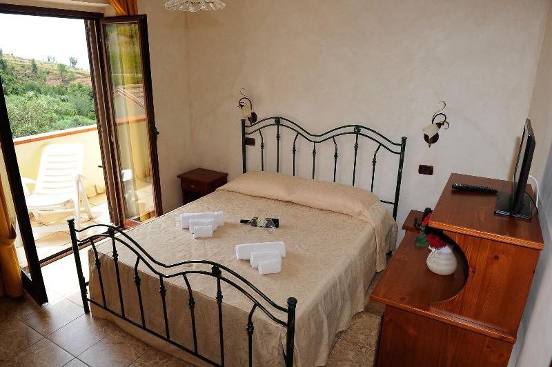 Hotel La Cometa - Oda