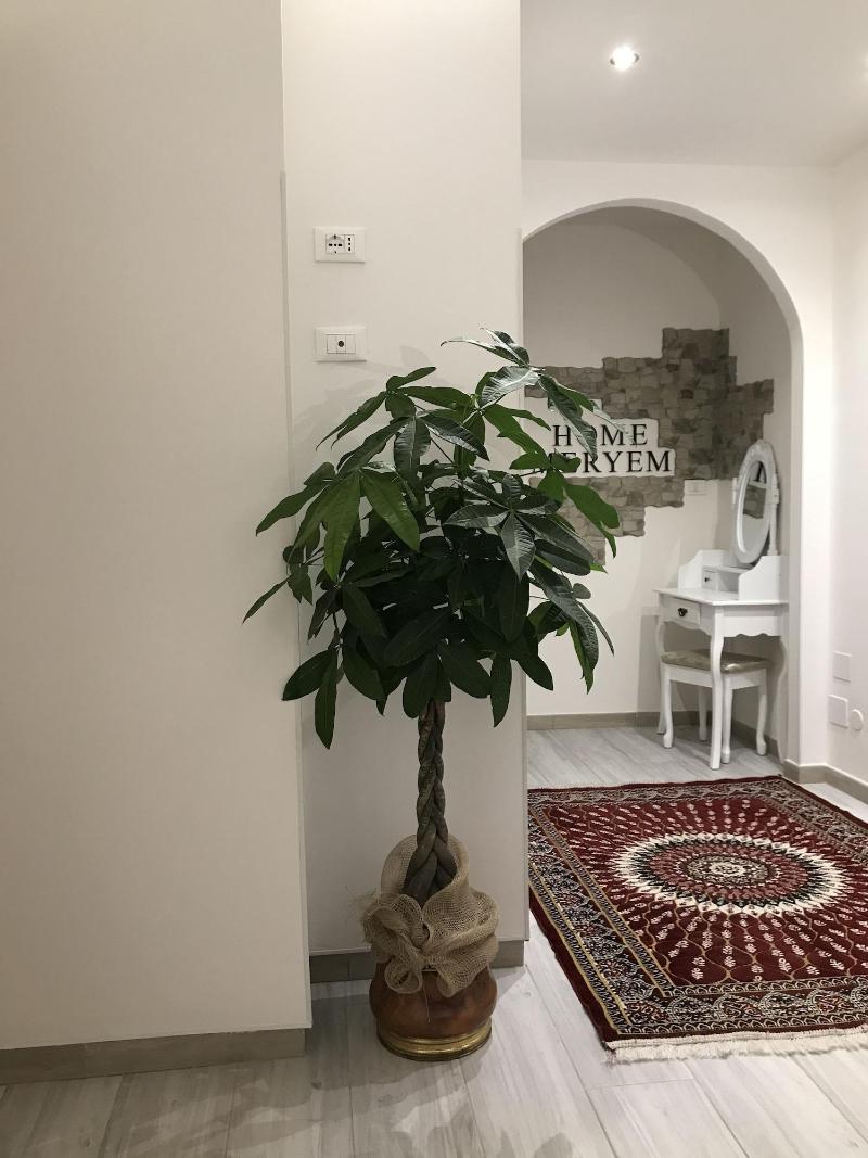 Home Meryem - Lobi