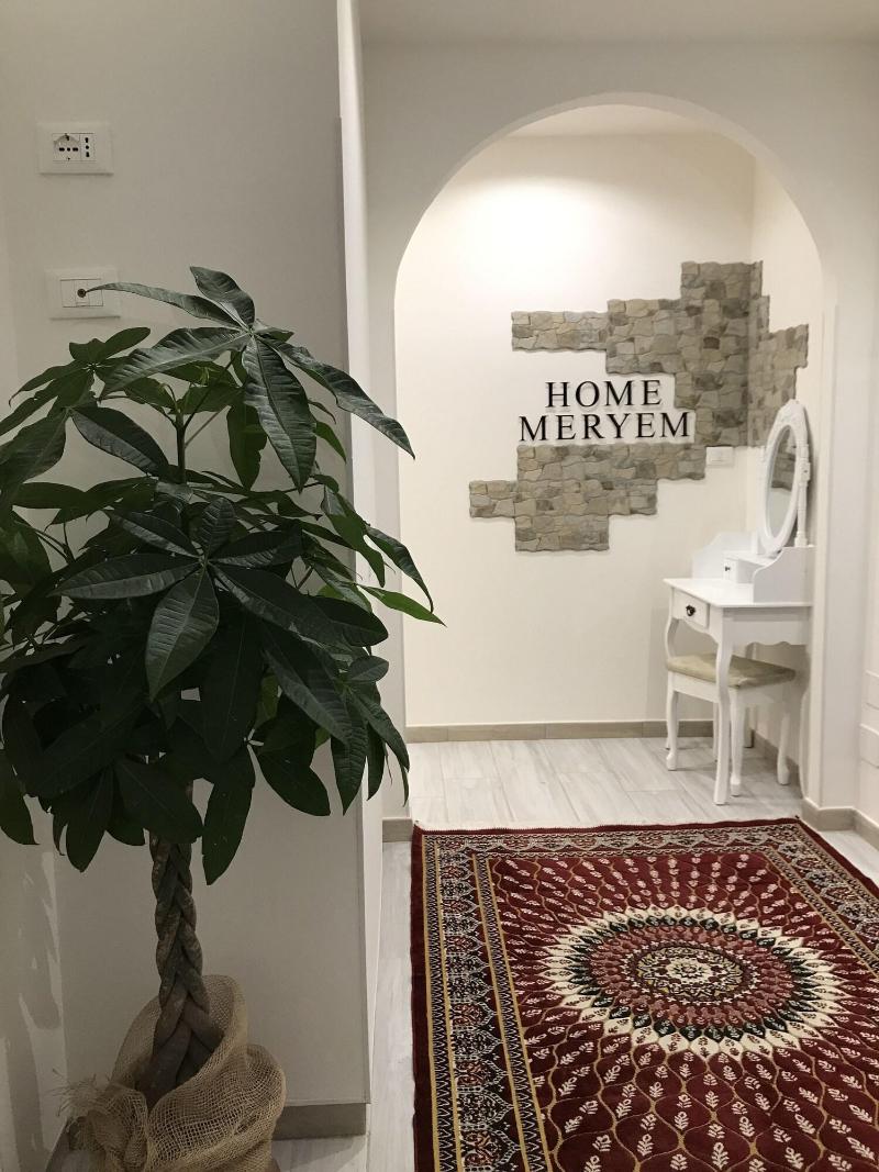 Home Meryem - Lobi