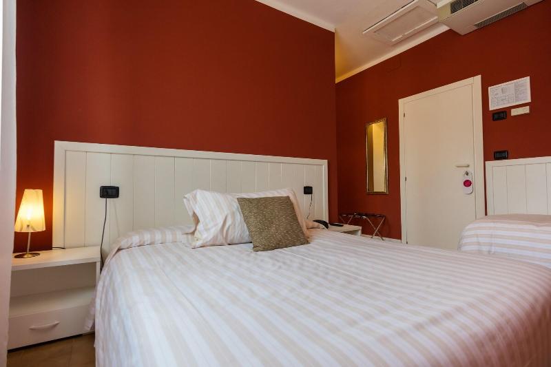 Hotel Bardolino - Oda
