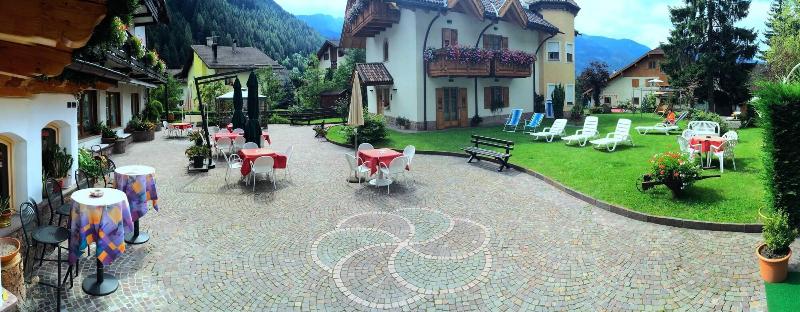 Hotel Liz - Genel