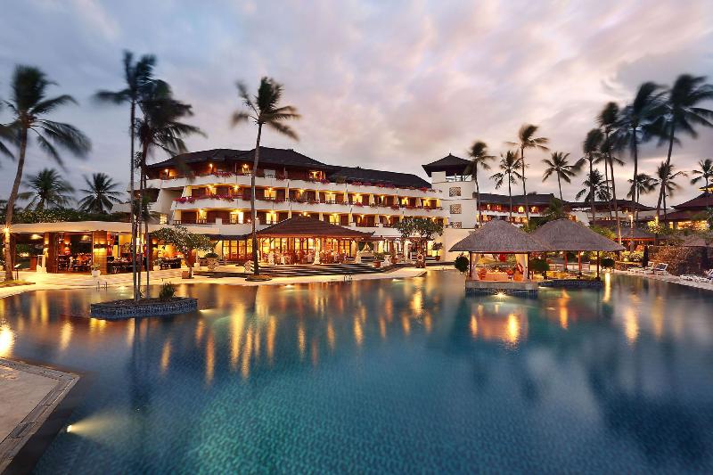 Nusa Dua Beach Hotel & Spa Handwritten Collection - Havuz
