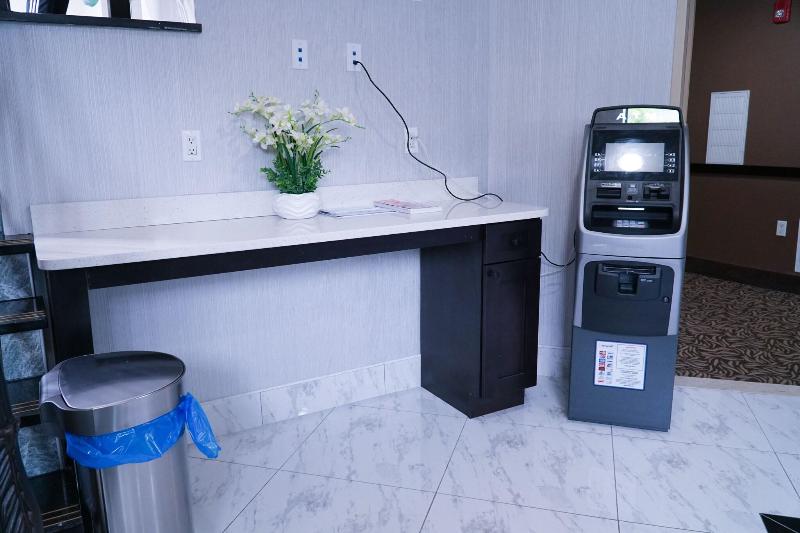 Hotel Mint Jfk Airport - Aktivite