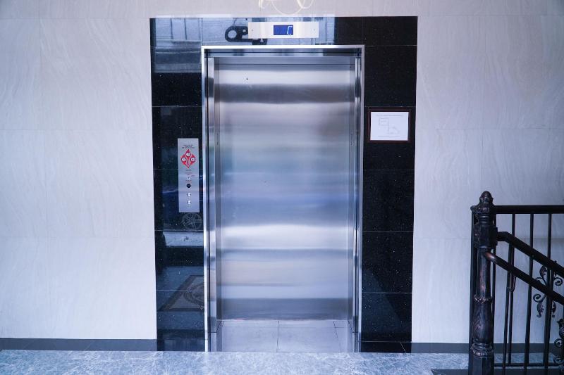Hotel Mint Jfk Airport - Oda