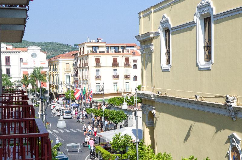 Palazzo Spasiano - Oda