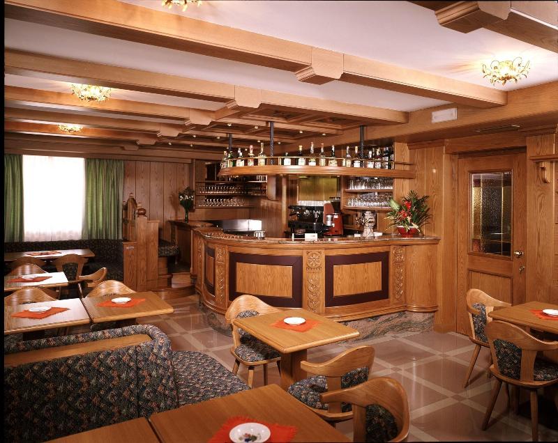 Hotel Denny - Lobi