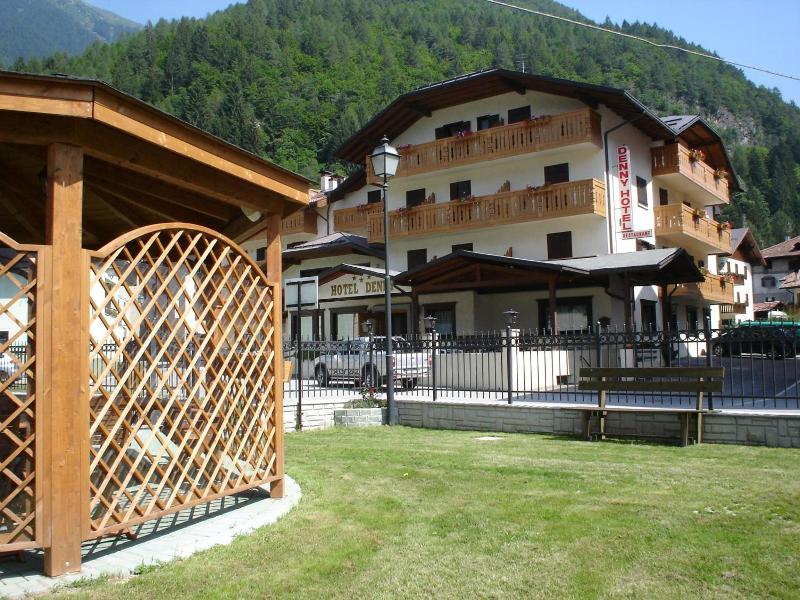 Hotel Denny - Genel