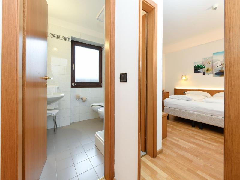 Hotel Denny - Genel