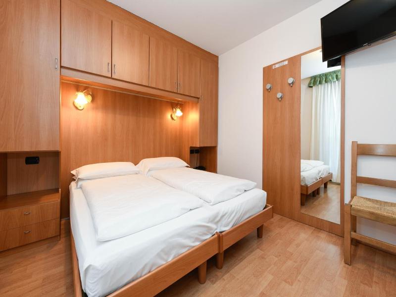 Hotel Denny - Oda