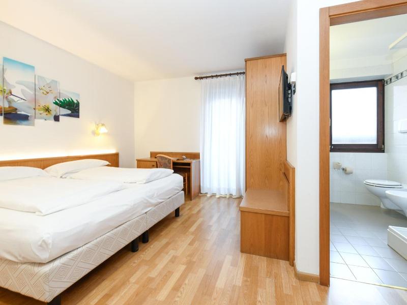 Hotel Denny - Oda