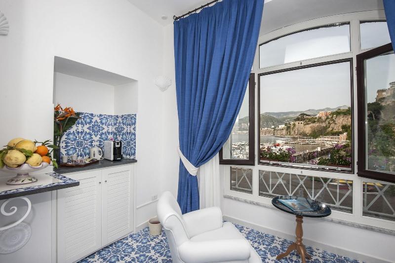 Surriento Suites - Genel