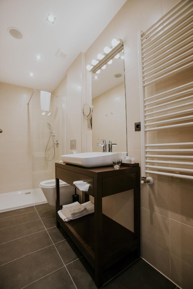 Hotel Republique - Oda
