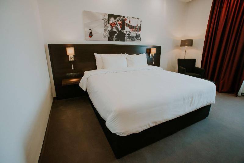 Hotel Republique - Oda