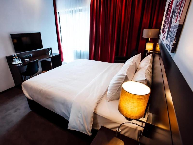 Hotel Republique - Oda
