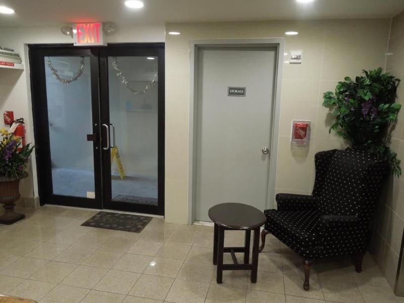 The Vue Hotel Express - Lobi