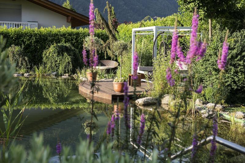 Hotel Rössl - Genel