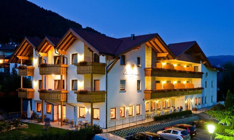 Hotel Falken - Genel
