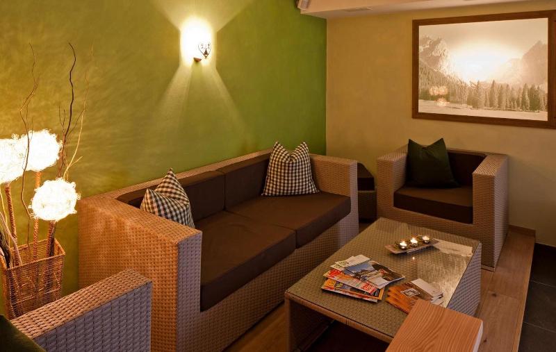 Hotel Falken - Oda