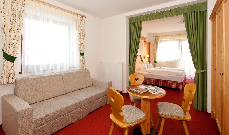 Hotel Falken - Oda