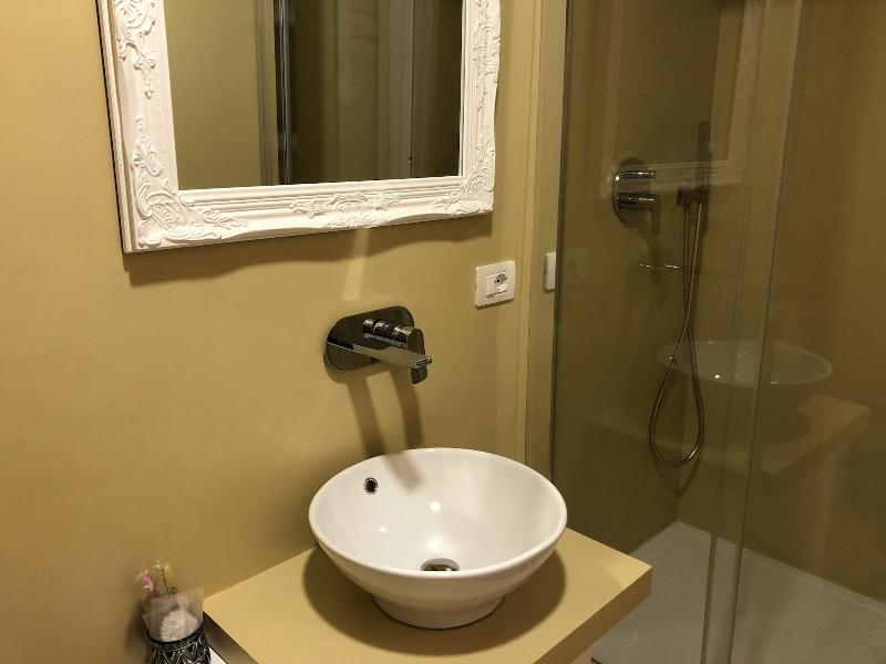 Rarityart Minihotel - Oda