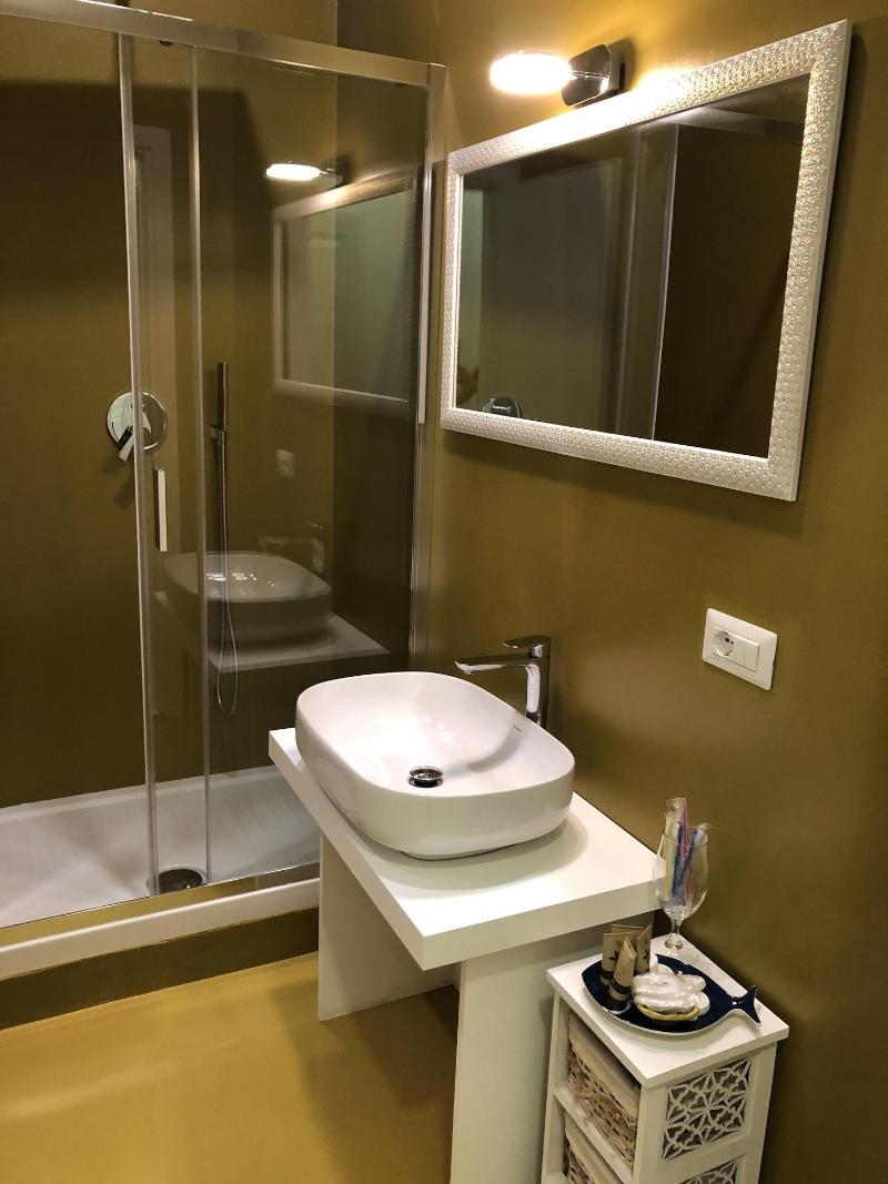 Rarityart Minihotel - Oda