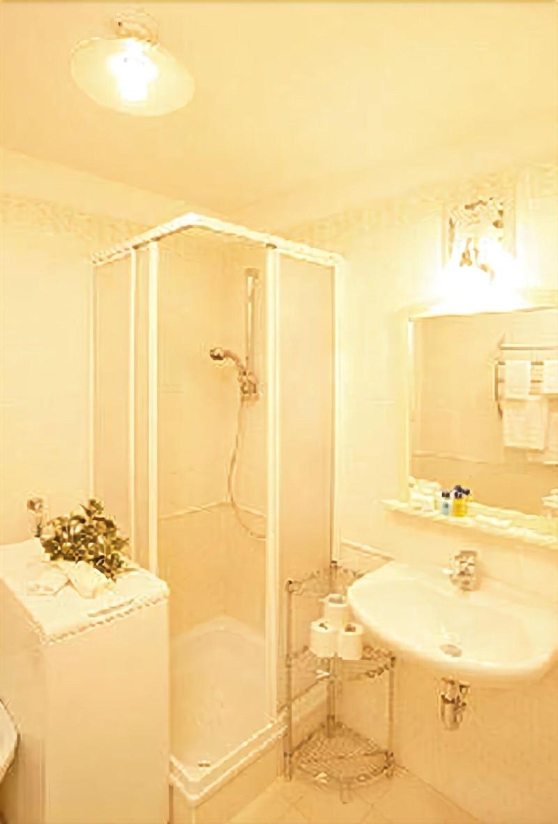 Hotel Tschurtschenthaler - Oda