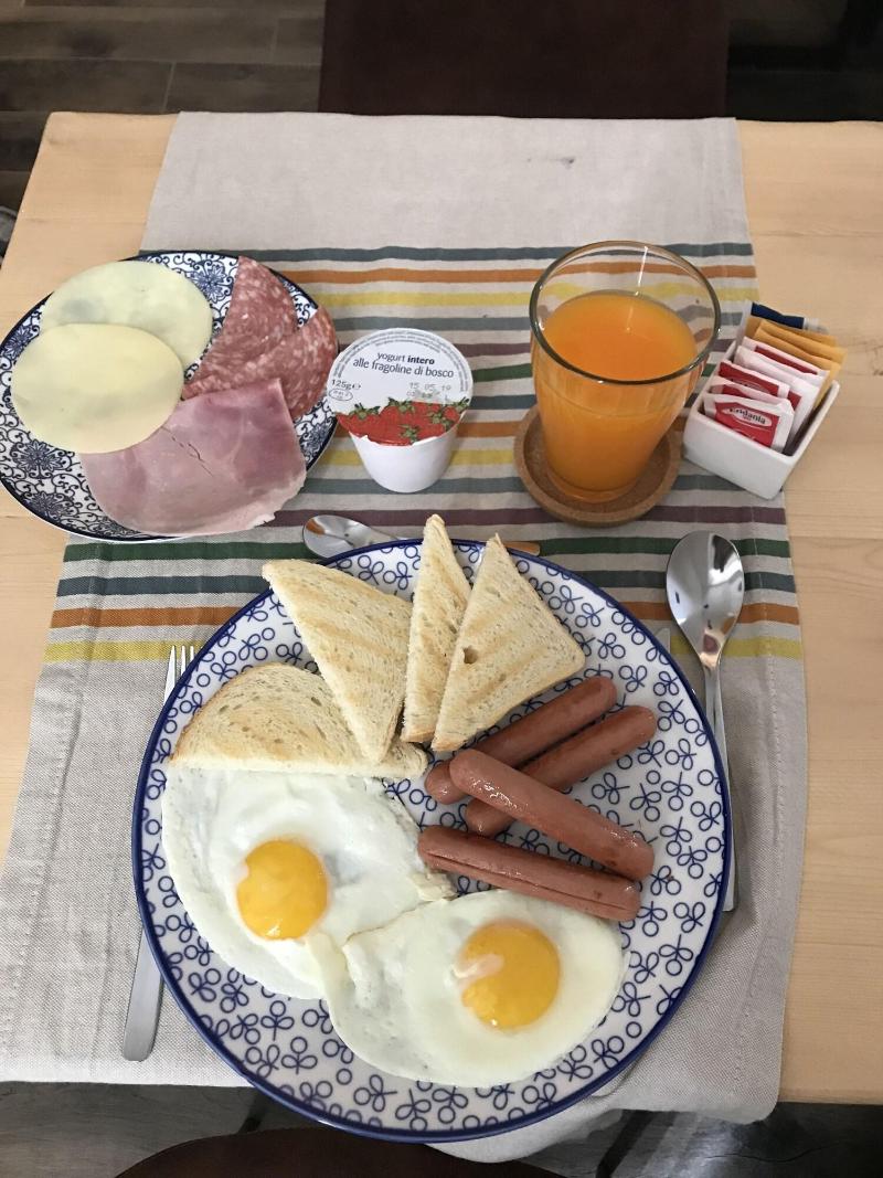 Holiday Guesthouse - Restoran
