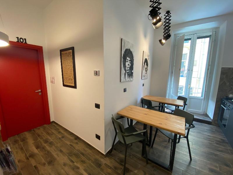 Holiday Guesthouse - Restoran