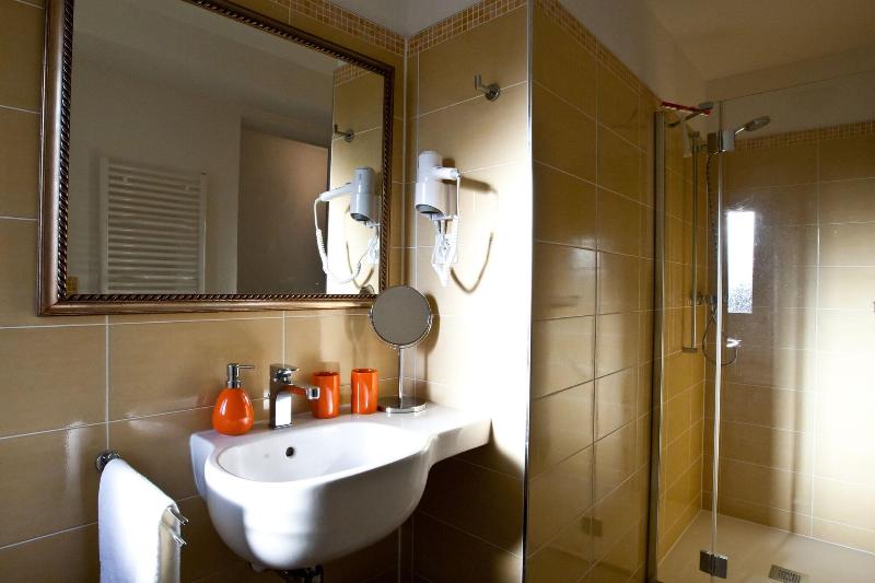 Guesthouse Arosio B&B - Oda