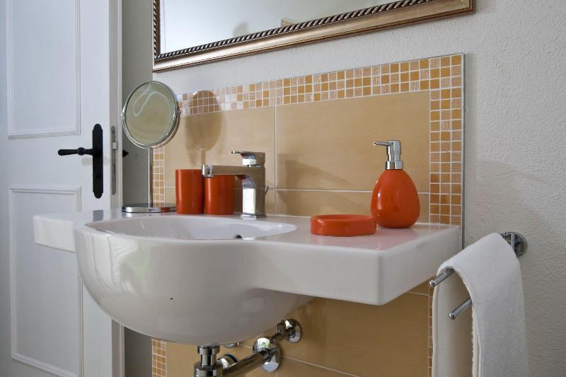 Guesthouse Arosio B&B - Oda