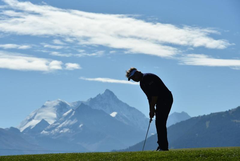 Chetzeron - Aktivite