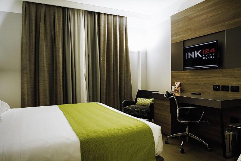 Link124 Hotel - Oda