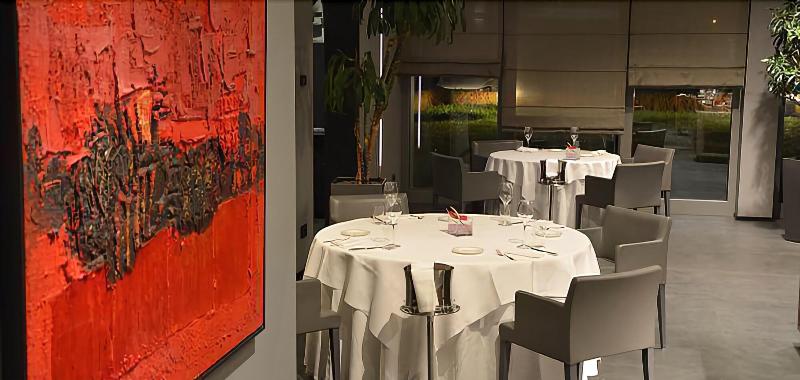Link124 Hotel - Restoran