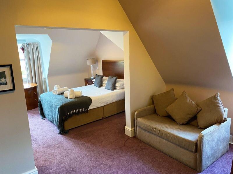 The Speyside Hotel - Oda