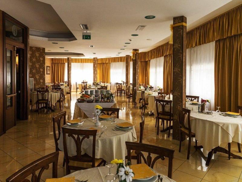 Hotel Fabius - Restoran