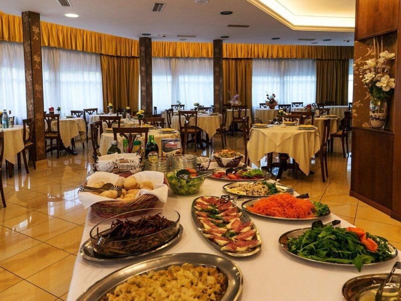 Hotel Fabius - Restoran