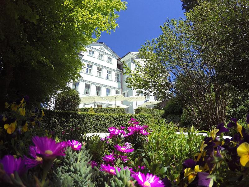 Hotel und Spezialitätenrestaurant zur Linde - Genel