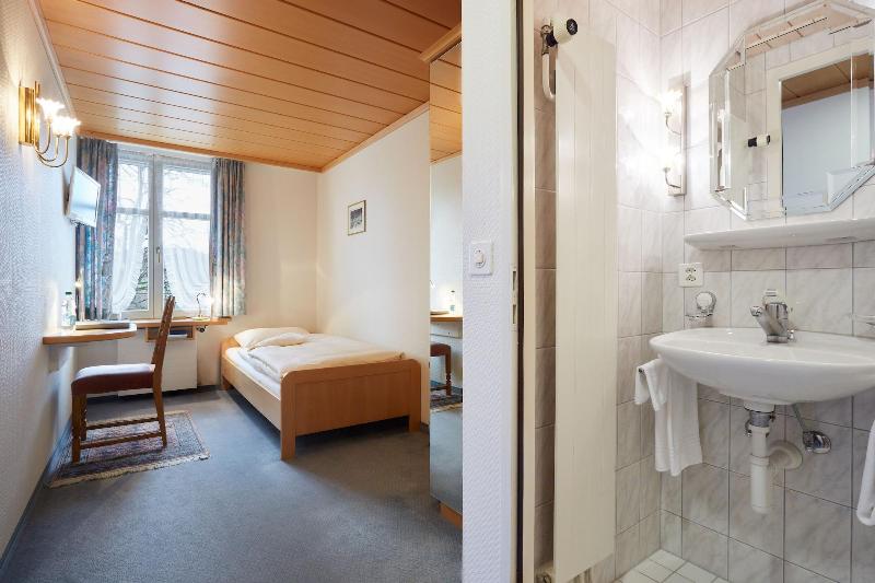 Hotel und Spezialitätenrestaurant zur Linde - Oda