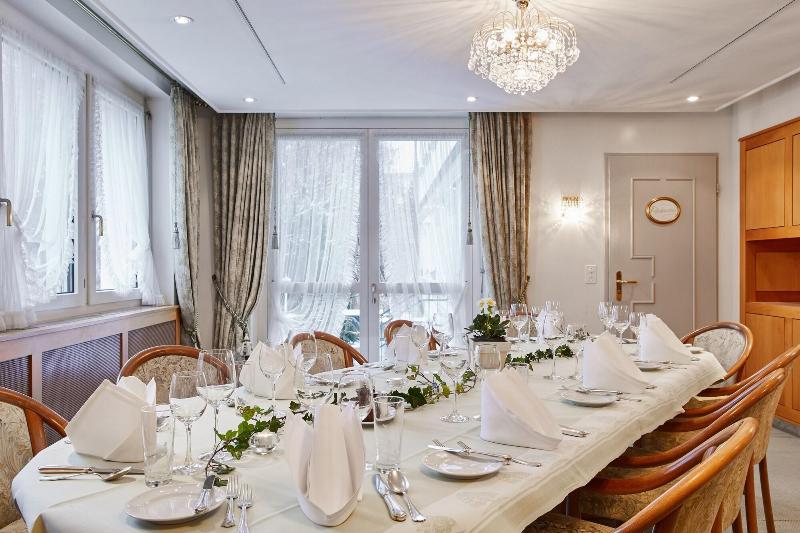 Hotel und Spezialitätenrestaurant zur Linde - Restoran