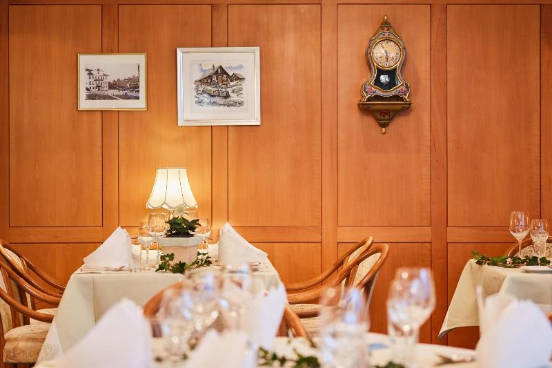 Hotel und Spezialitätenrestaurant zur Linde - Restoran