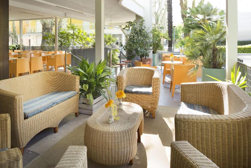 Hotel Buonafortuna - Lobi