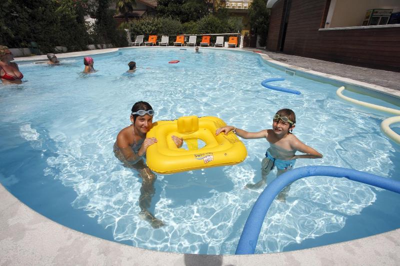 Hotel Buonafortuna - Havuz