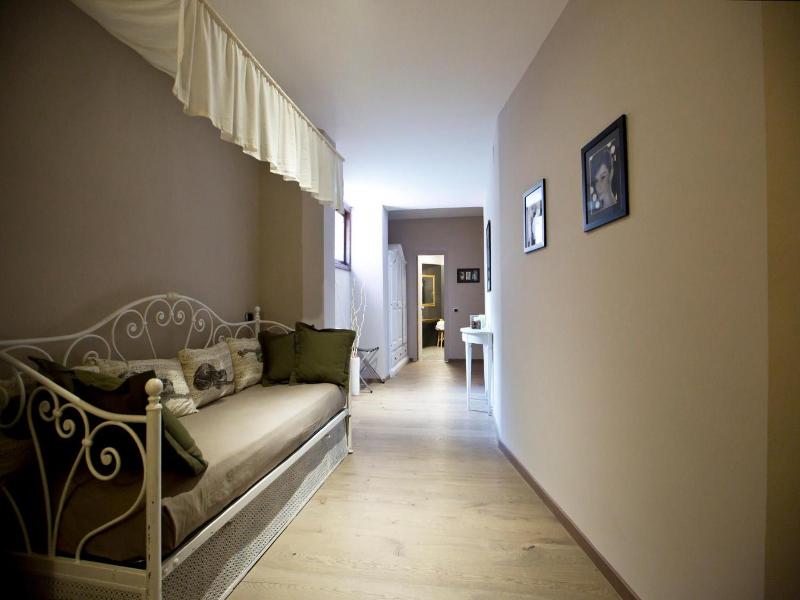Hotel Tiro A Volo - Genel