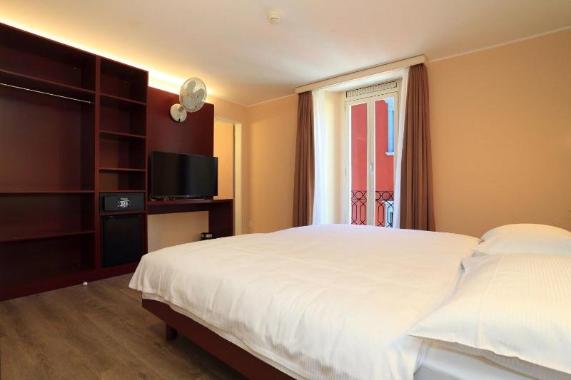 Hotel Elvezia Ascona - Oda