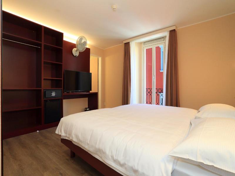 Hotel Elvezia Ascona - Oda