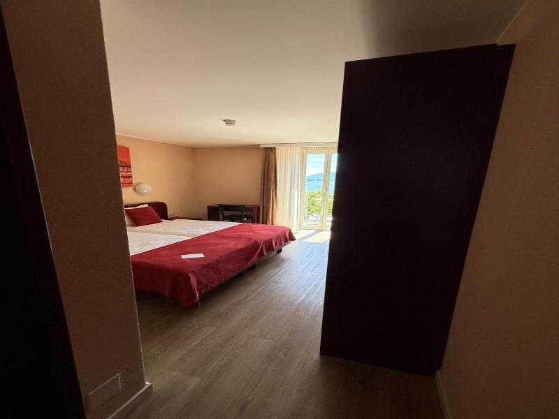 Hotel Elvezia Ascona - Oda